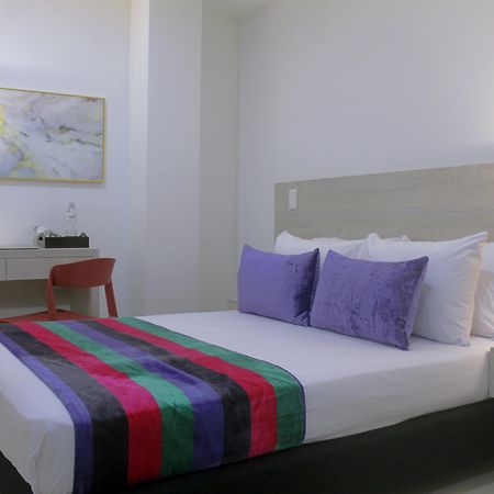 Hotel Suite Comfort Medellín Exterior foto