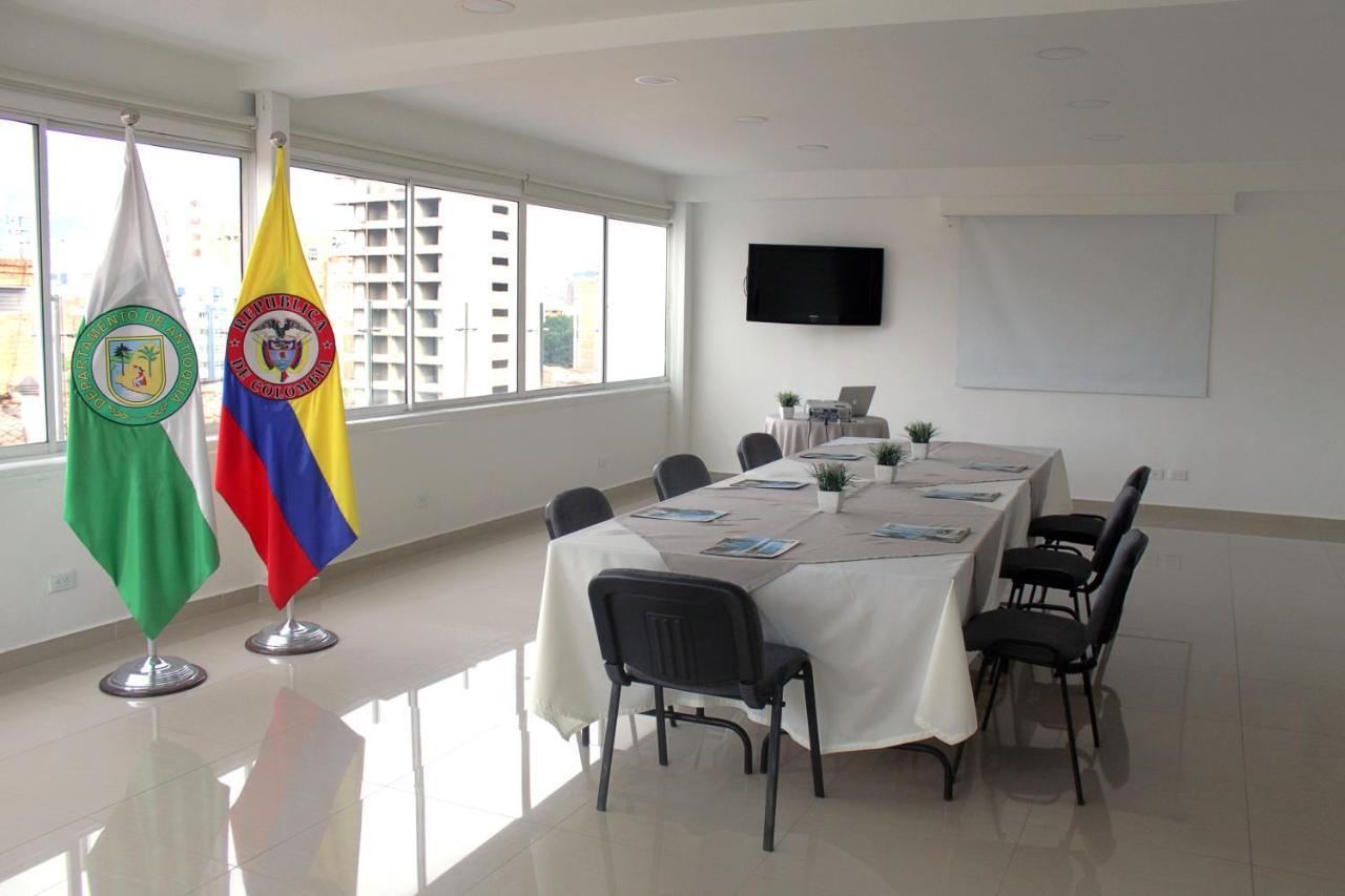 Hotel Suite Comfort Medellín Exterior foto